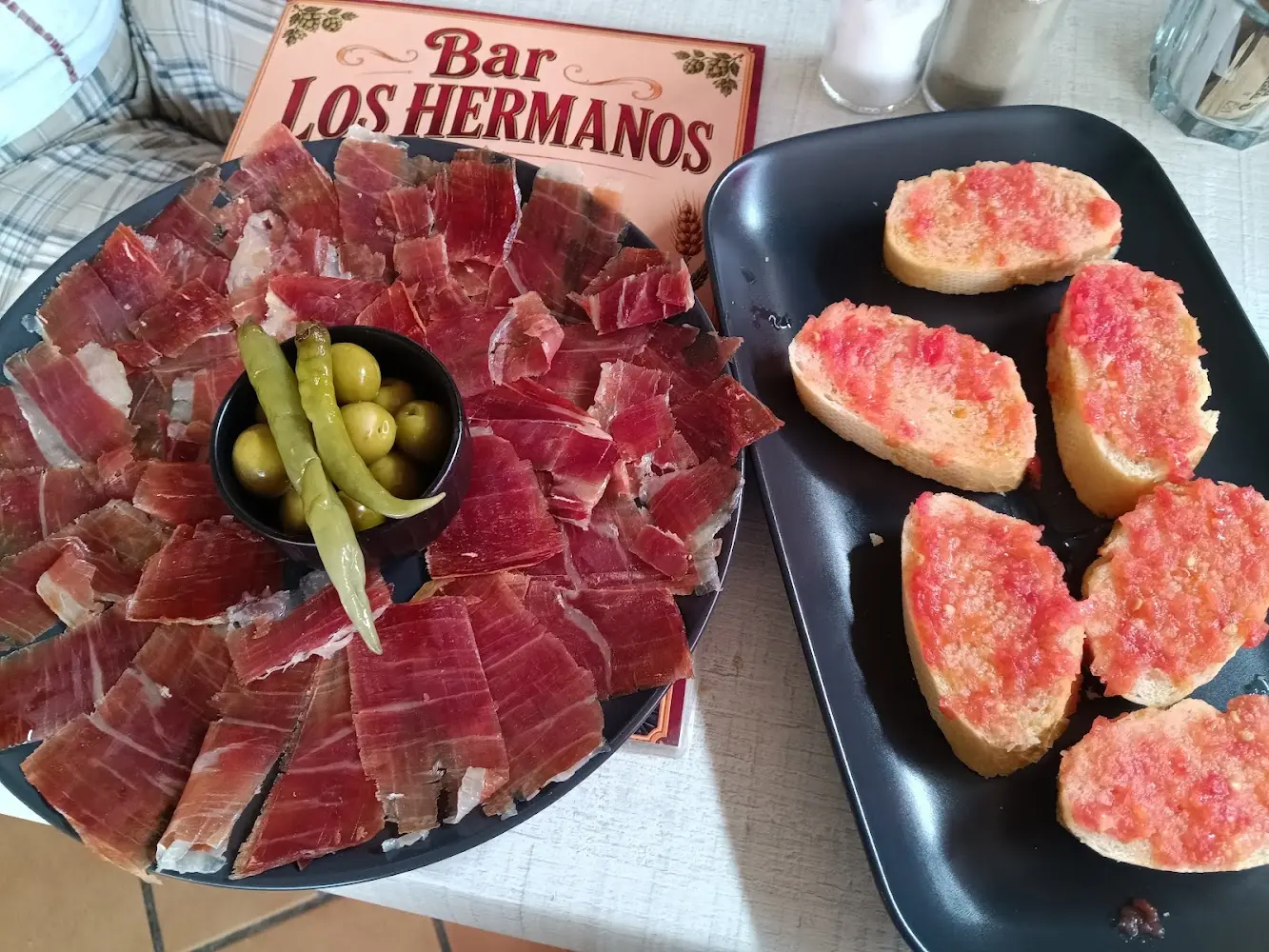 Jamón y pa amb oli